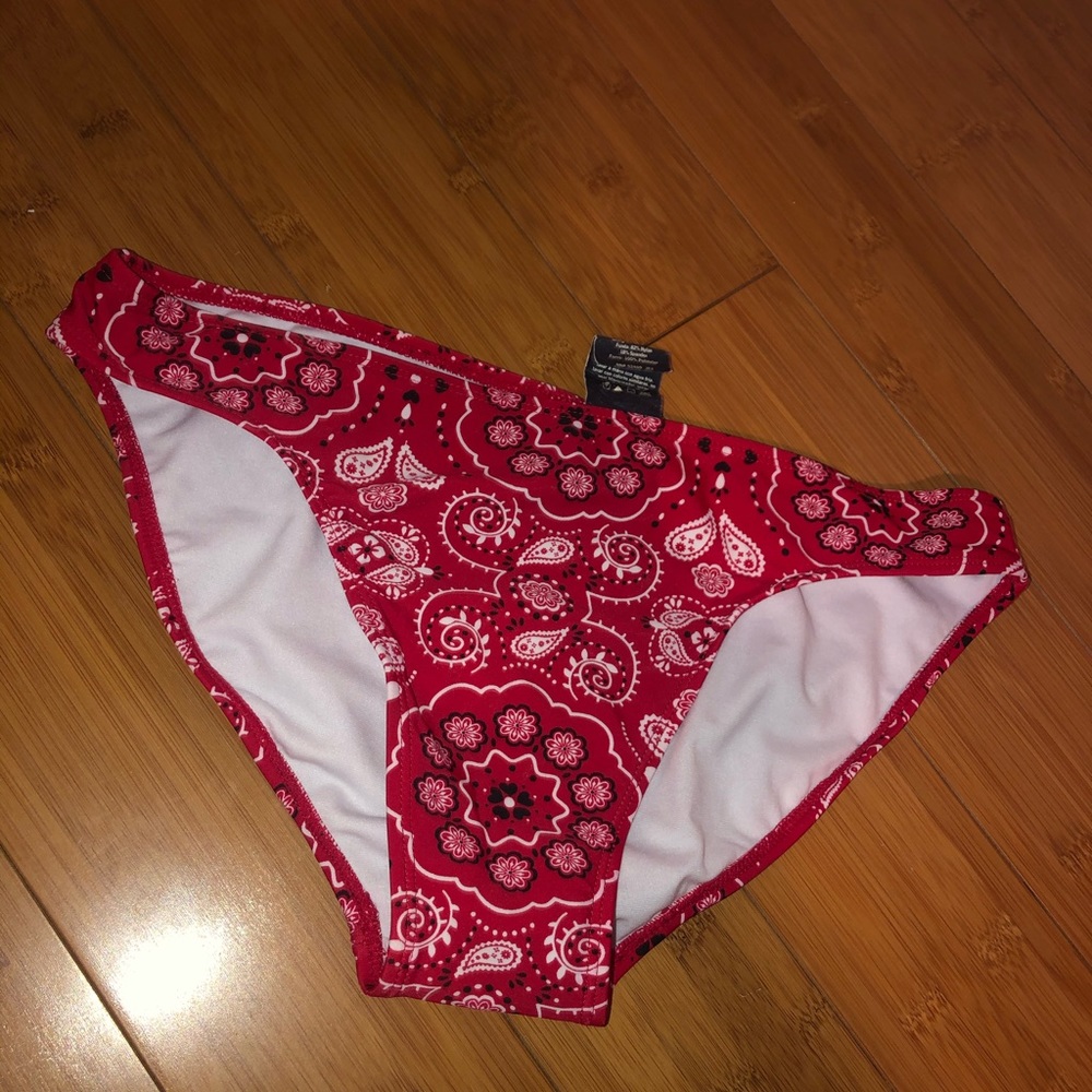 Bikini bottom